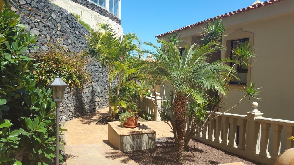 Apartamentos Playa De Los Roques Лос-Реалехос Экстерьер фото