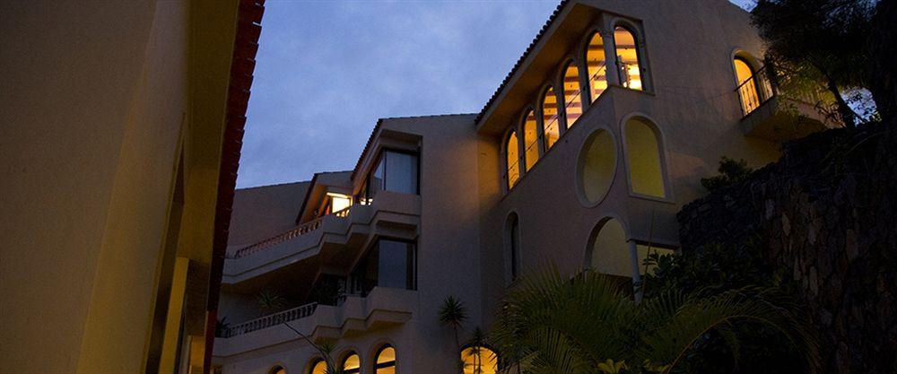 Apartamentos Playa De Los Roques Лос-Реалехос Экстерьер фото