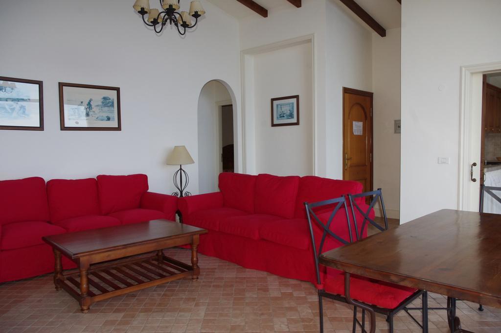 Apartamentos Playa De Los Roques Лос-Реалехос Экстерьер фото