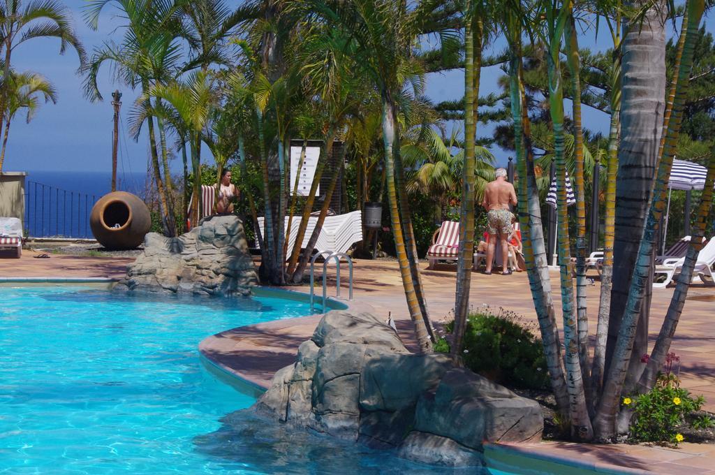 Apartamentos Playa De Los Roques Лос-Реалехос Экстерьер фото